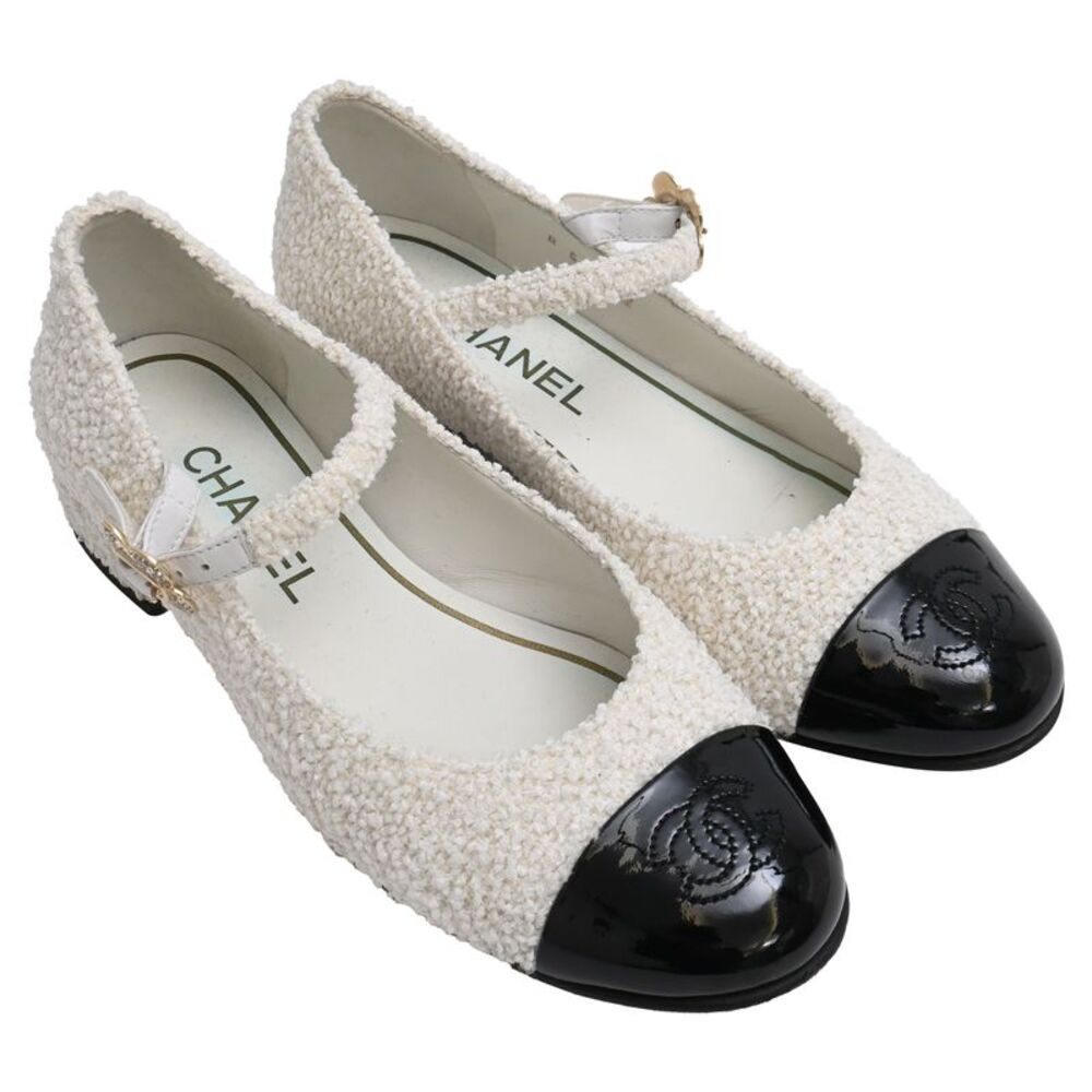 Chanel CC Tweed Mary Jane Ballet Flats in White Cotton - Picture 4 of 11